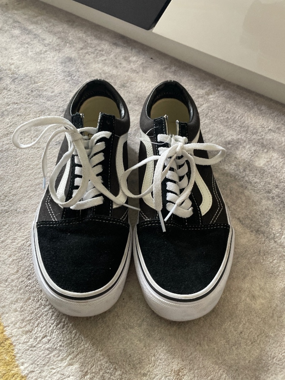 Vans Old Skool Black/White Shoes